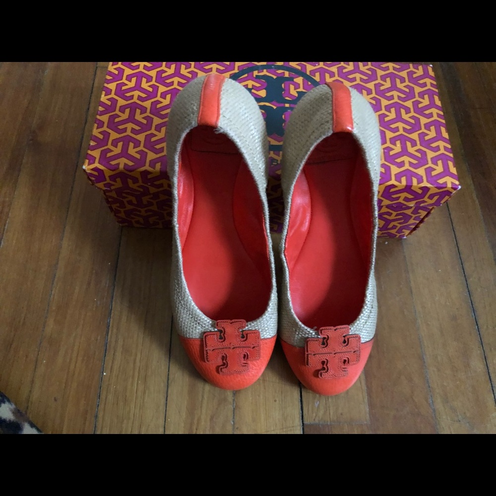Tory Burch flats! Sale!